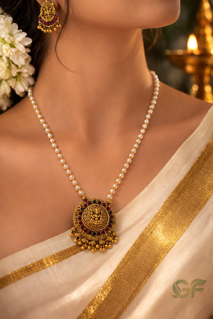 Traditional Temple Pendant Pearl Necklace