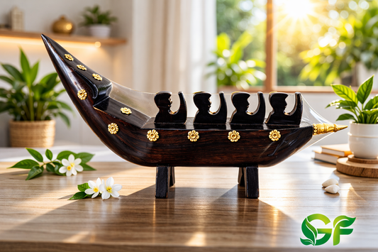 Traditional Kerala Snake Boat (Chundan Vallam) Decorative Showpiece