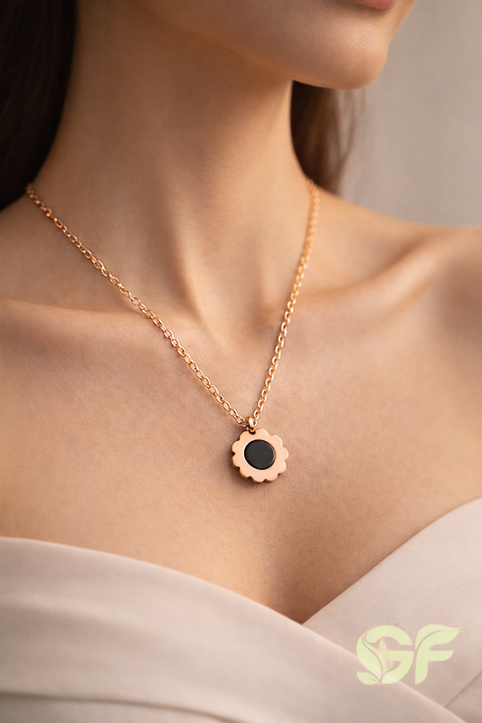 Double-Sided Floral Round Pendant Necklace
